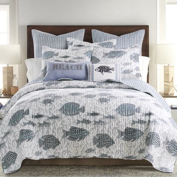 Levtex Blue and Gray Fish Quilt Set Twin NEW - Picture 7 of 7